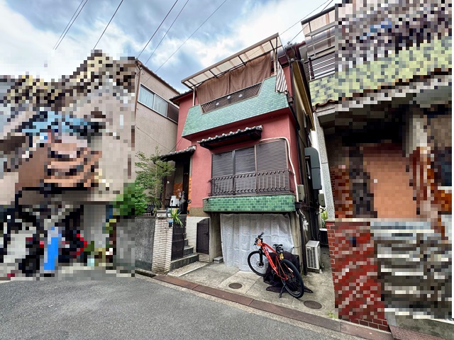 大阪府東大阪市日下町６丁目 中古一戸建て 1,180万円