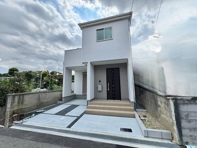 新築一戸建て
