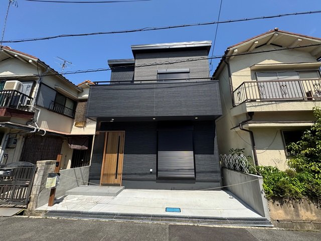 新築一戸建て