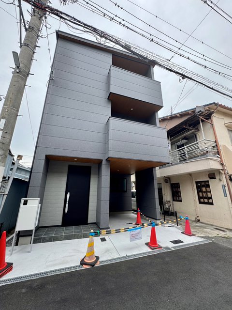 新築一戸建て
