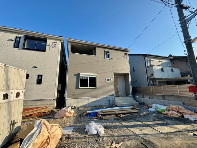 新築一戸建て